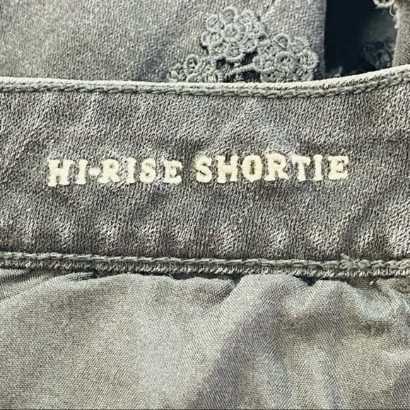 AE‎ American Eagle Hi Rise Shortie Shorts Womens 8 Black Lace Cut Off Denim - Picture 4 of 10